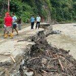 Banjir Bandang di Parimo, Ruas Jalan Provinsi Rusak Berat