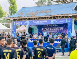 Anwar Hafid Dorong Pembinaan Sepak Bola Sulteng Berjenjang